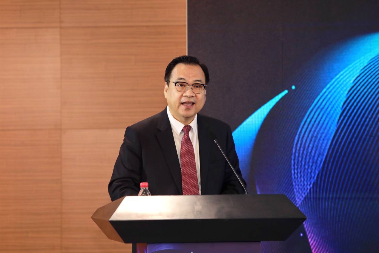 医疗器械驶上"黄金赛道" 创新助力迈上新高度_王宝亭