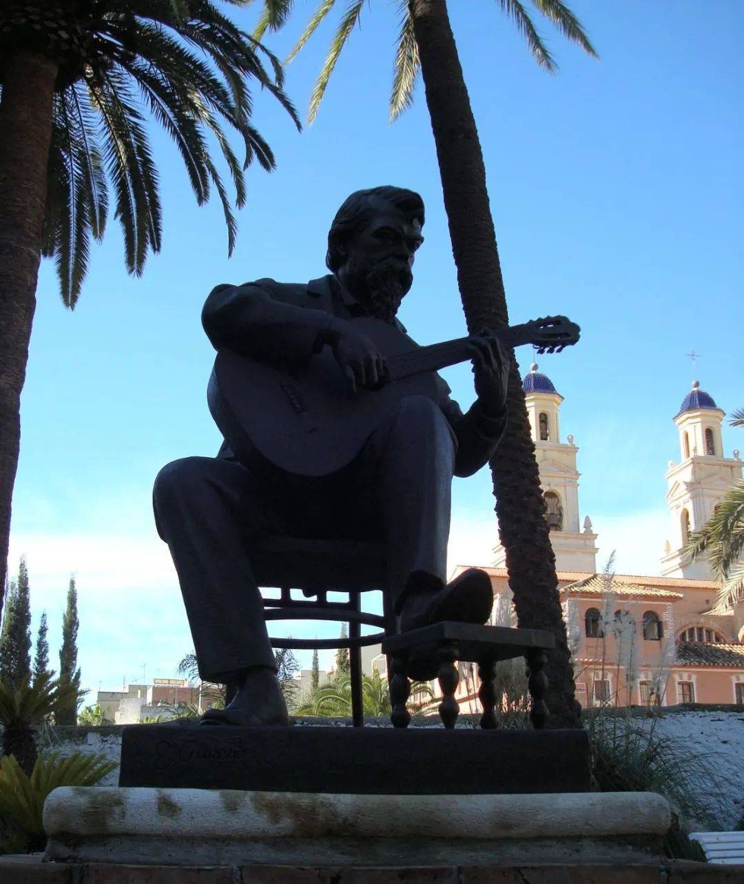 悲悼与祈祷 | 纪念古典吉他之父塔雷加