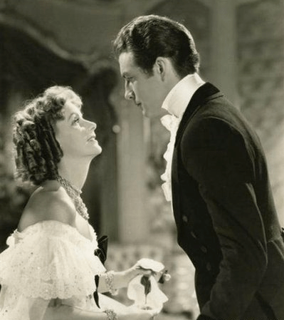 玛格丽特的又一次选择出乎意料,于她本人来说无疑是一场泣血之举,甚至