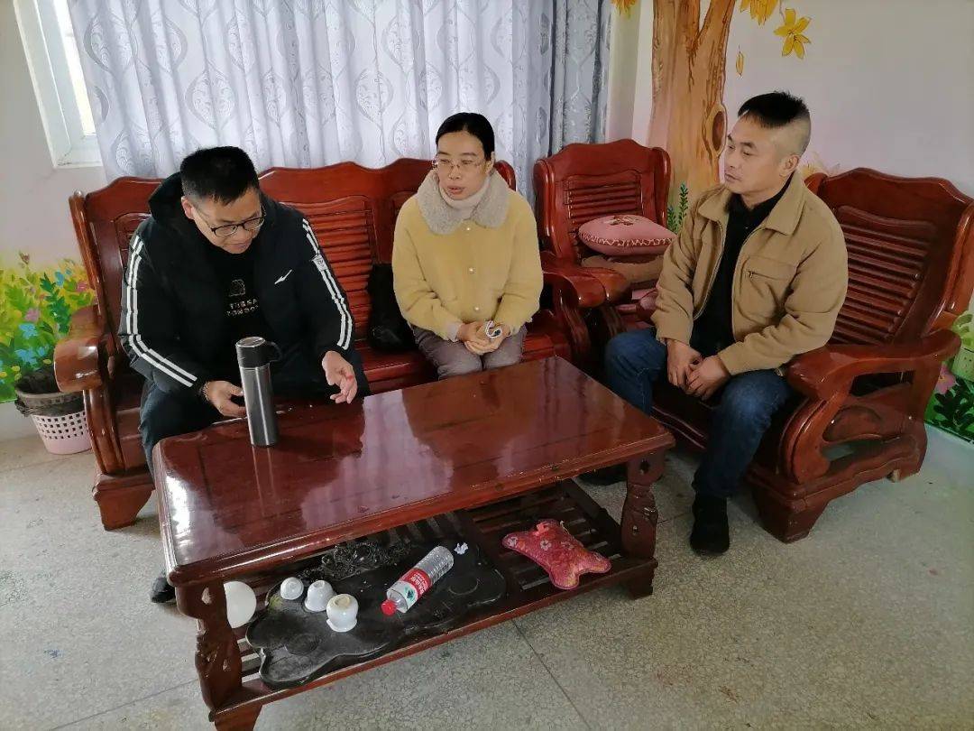邵武七中与沿山中学开展教育结对帮扶活动