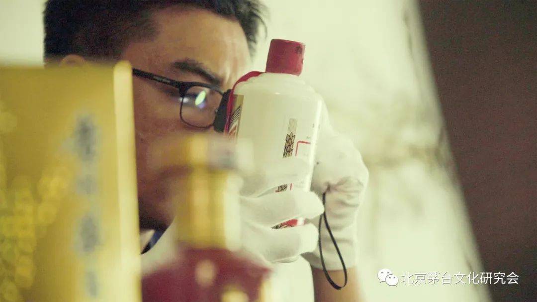 鉴酒不了解假酒的这几种套路老酒友也可能中招