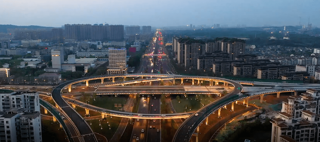 浦仪公路西段工程完成交工验收│国内首座曲线独柱型全钢索塔大跨径斜