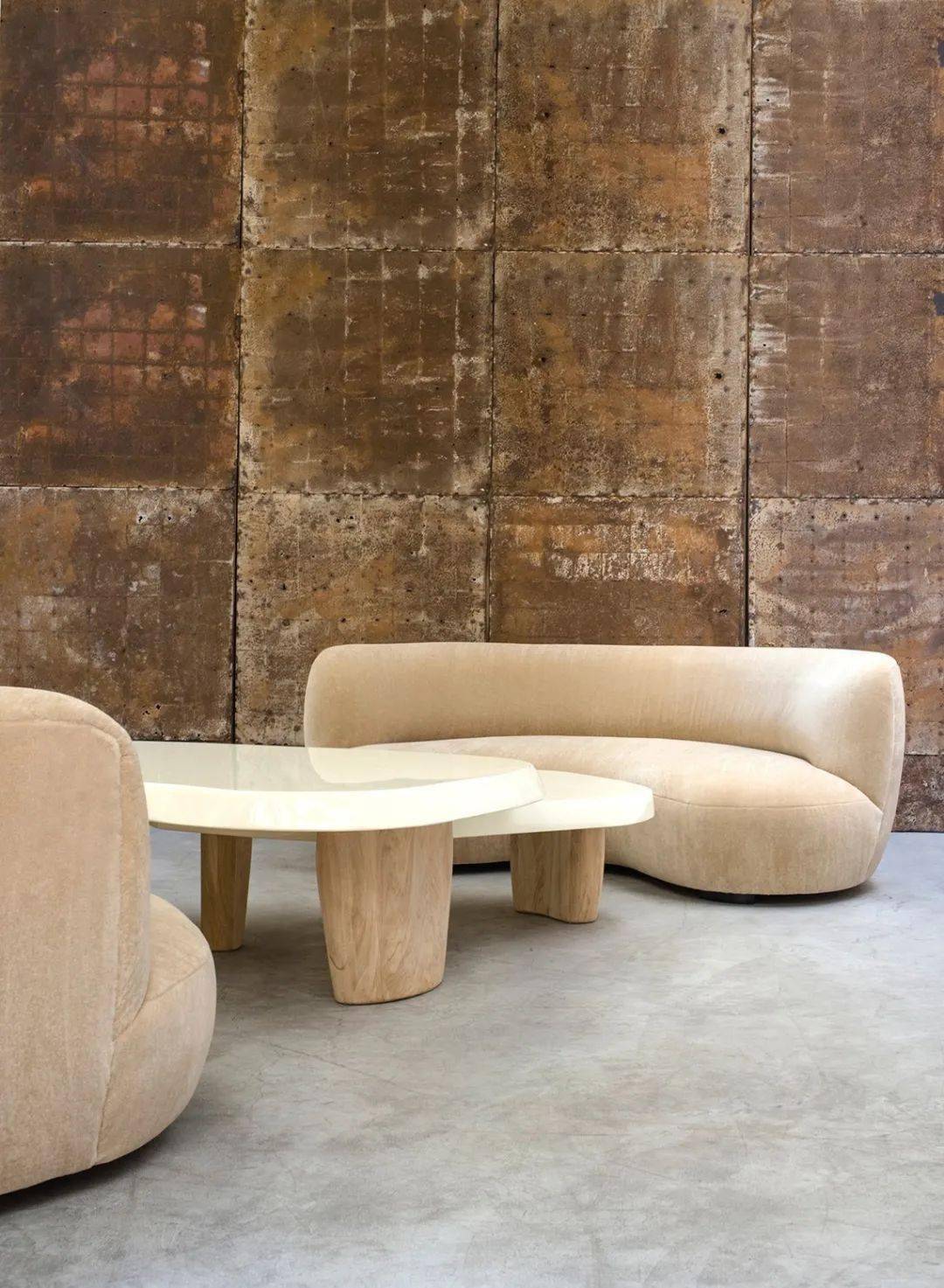 圆润曲线家具设计