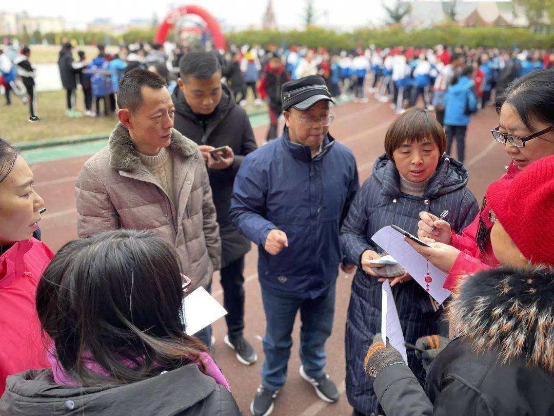 巴东县京信友谊中学第十八届体育节