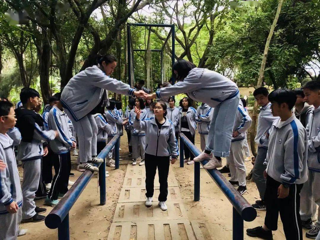长泰县第一中学高二年级东南花都研学实践活动合学与行逐梦青春