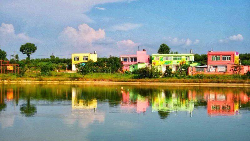 乡村振兴福洪镇华玥新村从散居院落到美丽新村美了面子富了里子