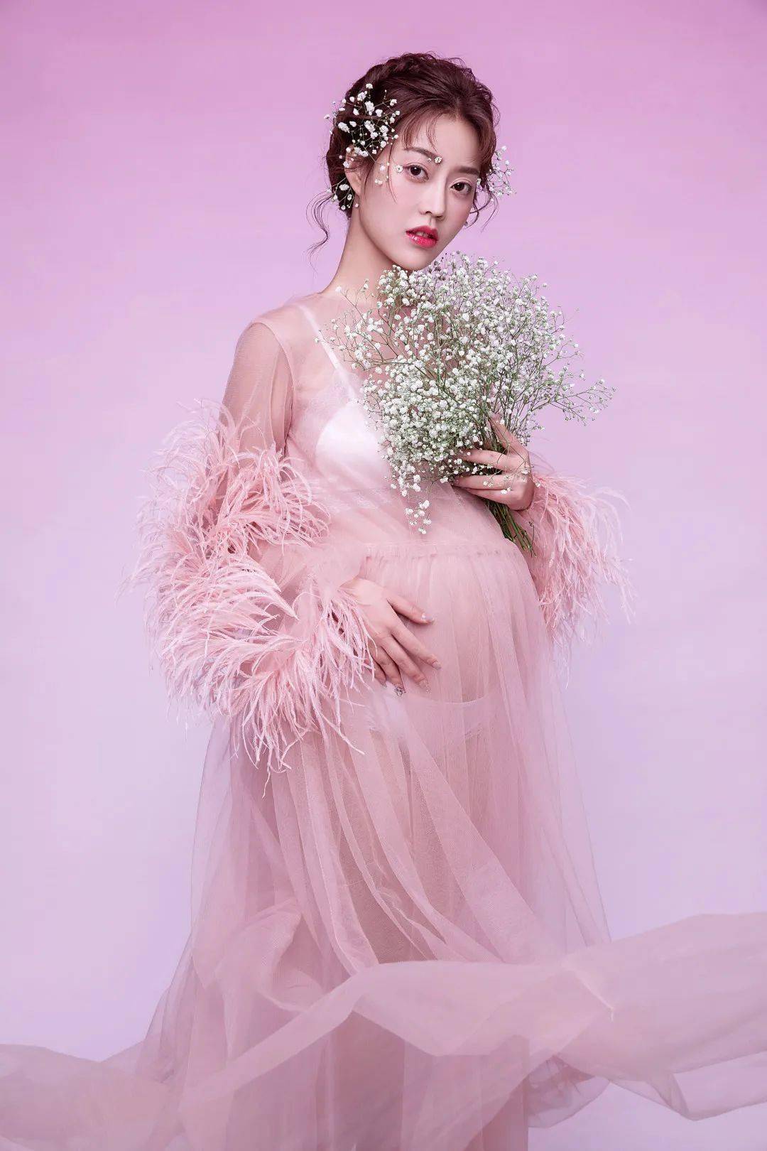 川沙一美女凭一张证件照征服了帅哥
