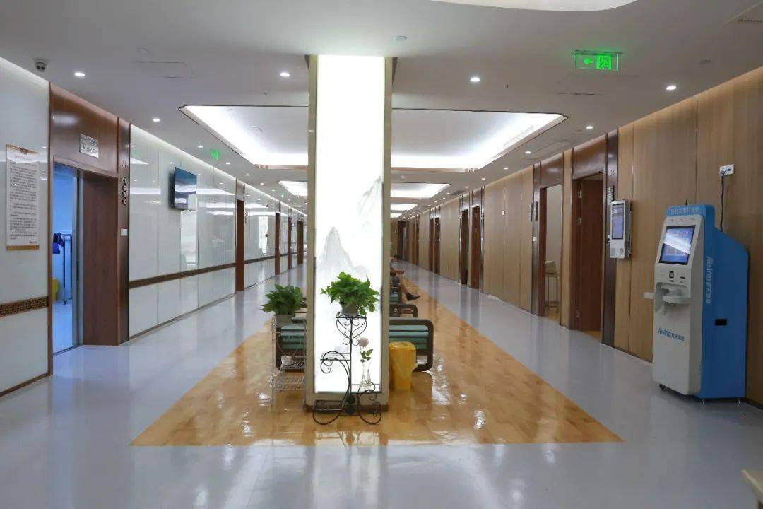 璀璨三十年中医新形象安吉县中医医院建院三十周年建设篇