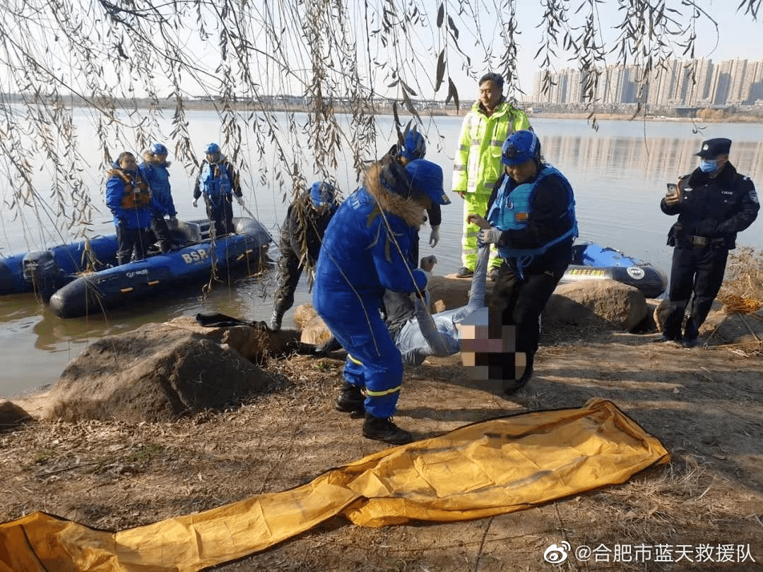 水下声呐成像探测死尸图片