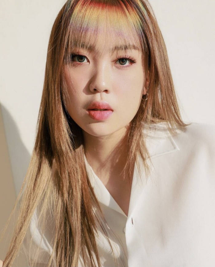 [星闻]李英智,"手机壳收益金"将近1亿韩元