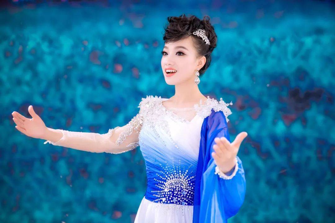 身边的感动朱莹寓心寓情音爱音美