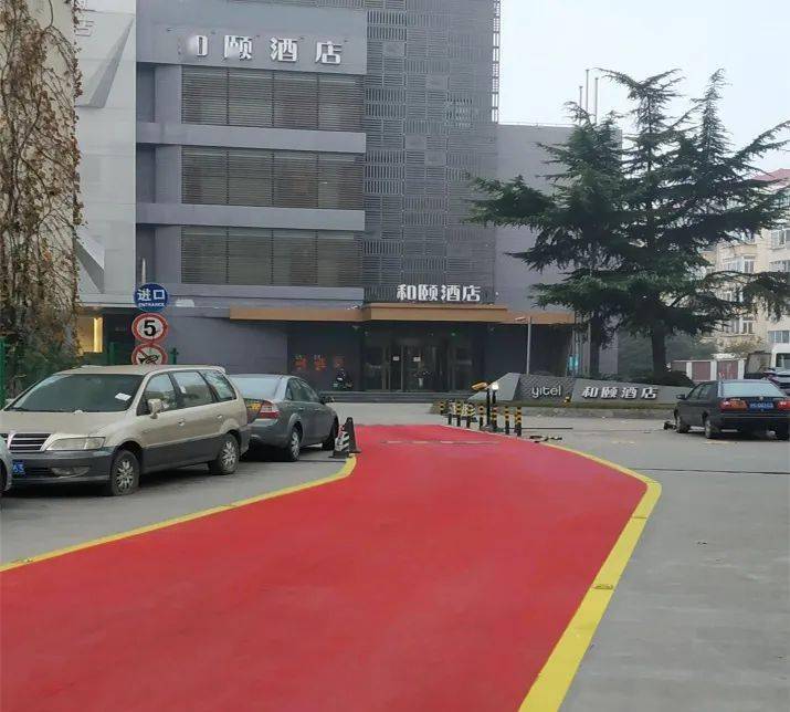 应用在中小酒店大堂门前的迎宾大道,永不消逝的红地毯.