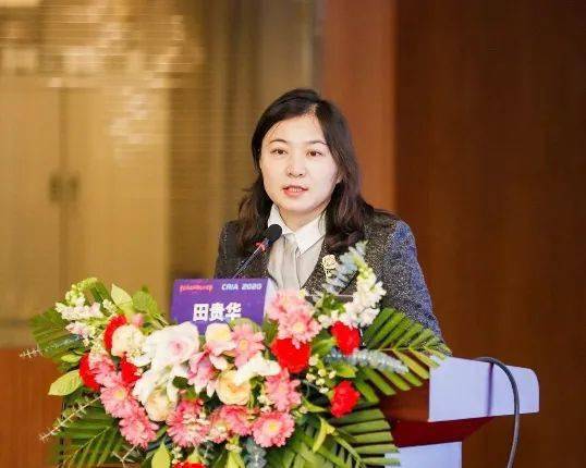 图丨王昌恩教授,田贵华秘书长主持图丨王昌恩教授为李幼平教授,刘昌孝