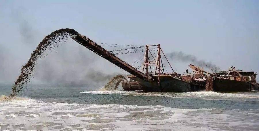 方向约30km,大金门岛以南约20km,东锭岛以东约11km,海砂开采范围约57