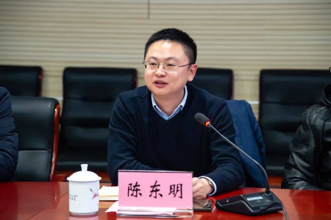团市委副书记陈东明指出面对面活动是共青团一项传统的工作品牌