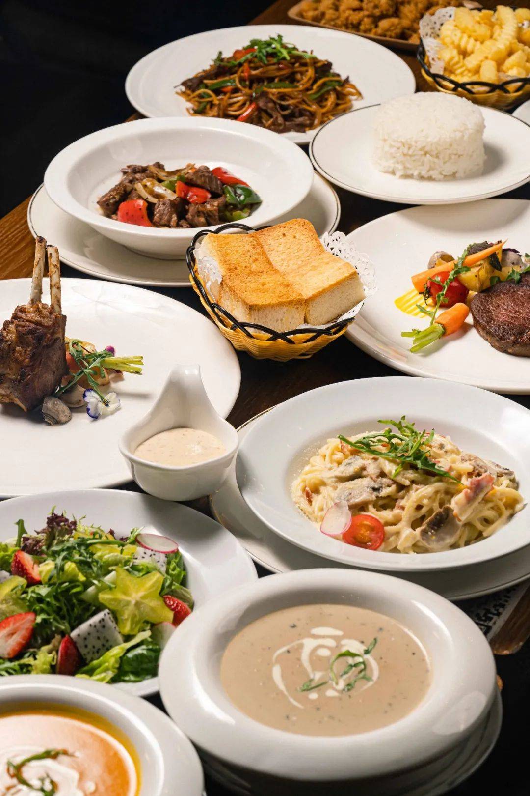 大学城北站d口￥99秒355元3人西式套餐澳洲安格斯谷饲牛扒还有法式烤