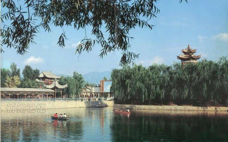 古钟公园秀色双乳湖夕照城楼雄姿花拥"野史亭"忻州市一角金洞寺远眺陀