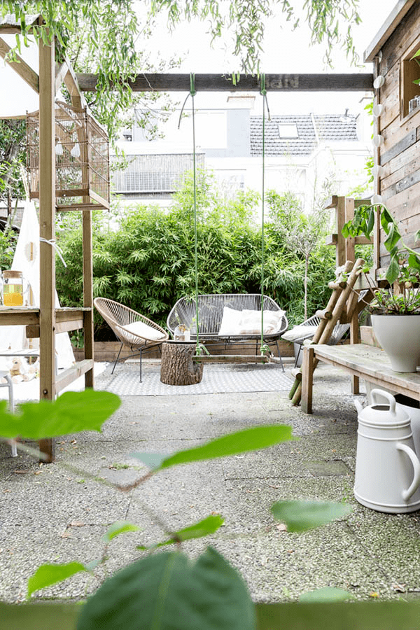 我想有个小院儿种花种菜有果有树把日子过成诗