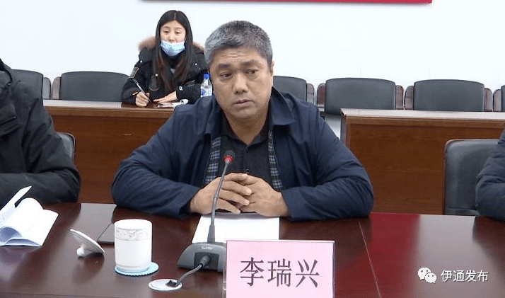 县人大视察组调研棚户区改造工作