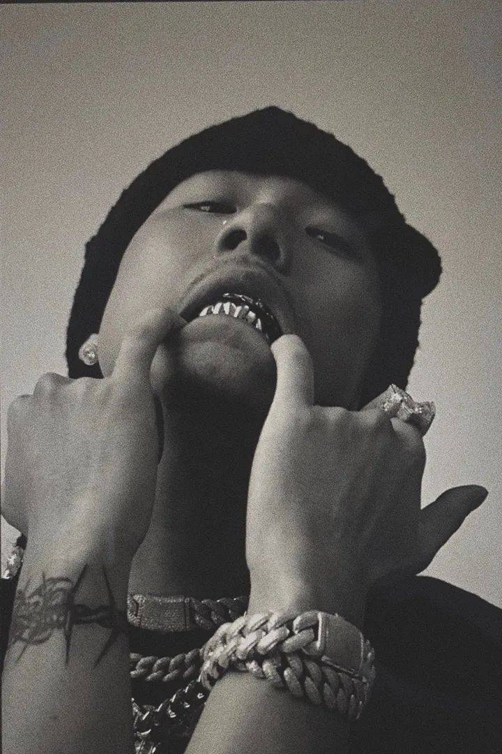 独特的音乐理念以及巧妙的写词风格,让tsp迅速从一个新手历