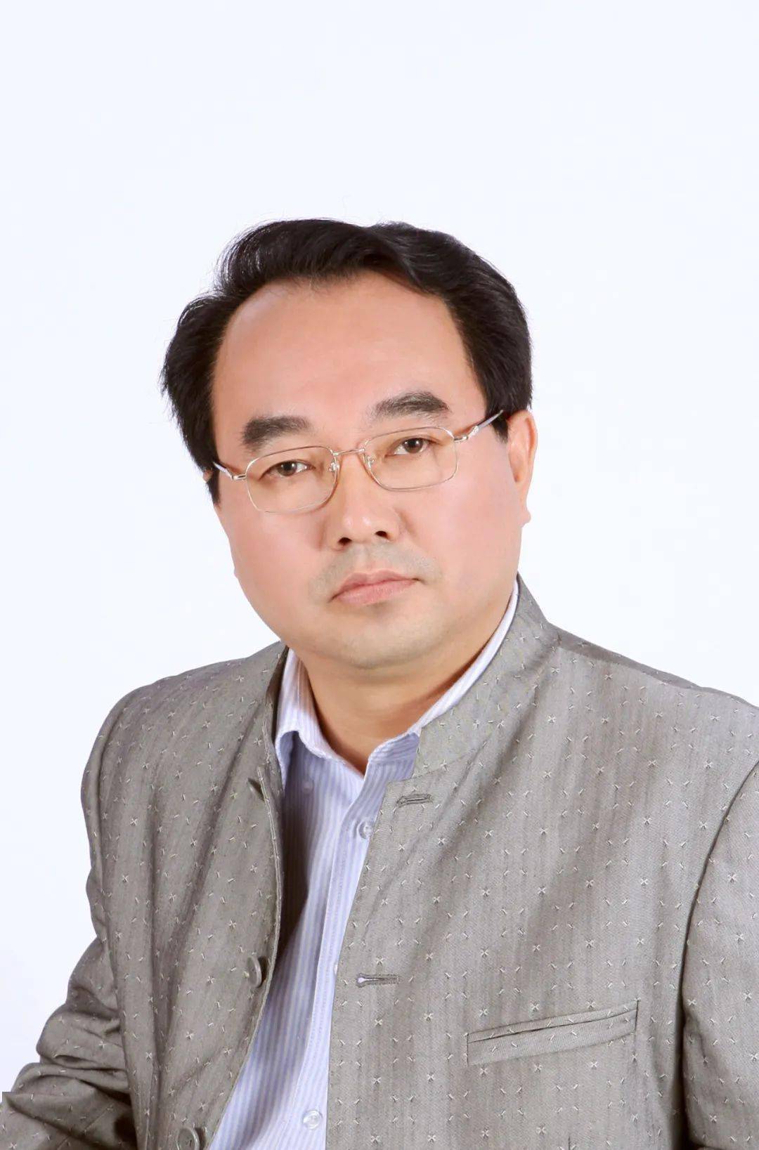 陈春林南方医科大学南方医院 妇科职 称:主任医师擅 长:宫颈癌,子宫