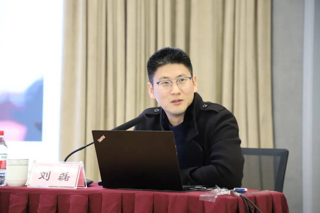 学深悟透砥砺奋进丨市卫健委举办领导干部学习贯彻党