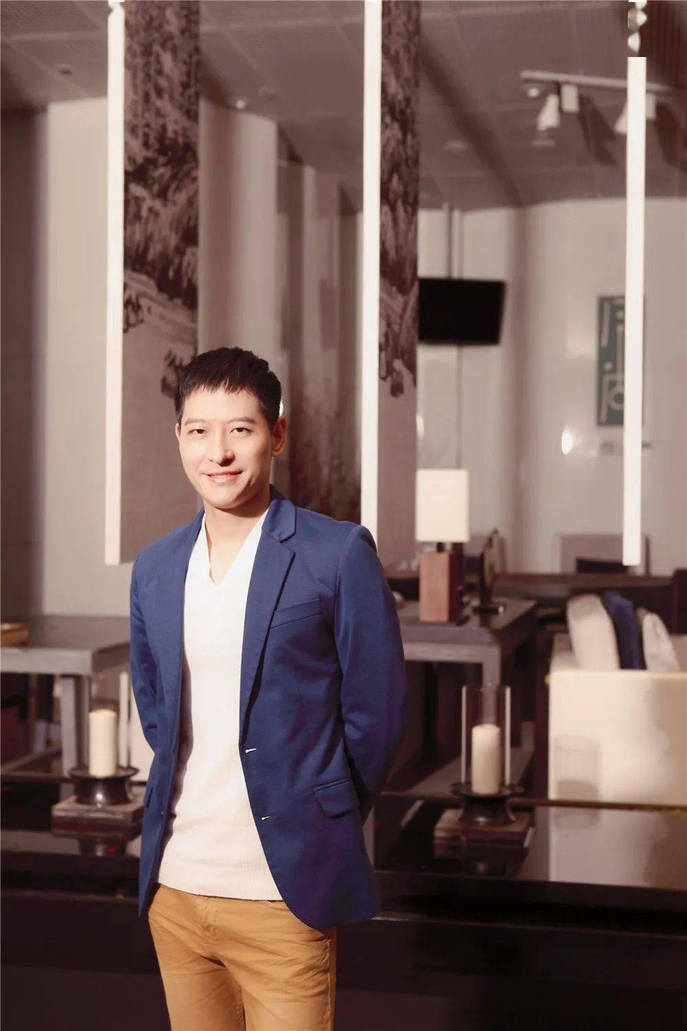 彭飞慧慧飞飞靓琪柯一苏阳闪闪飞翔张可精彩一整晚蔡俊杰演唱《爱是