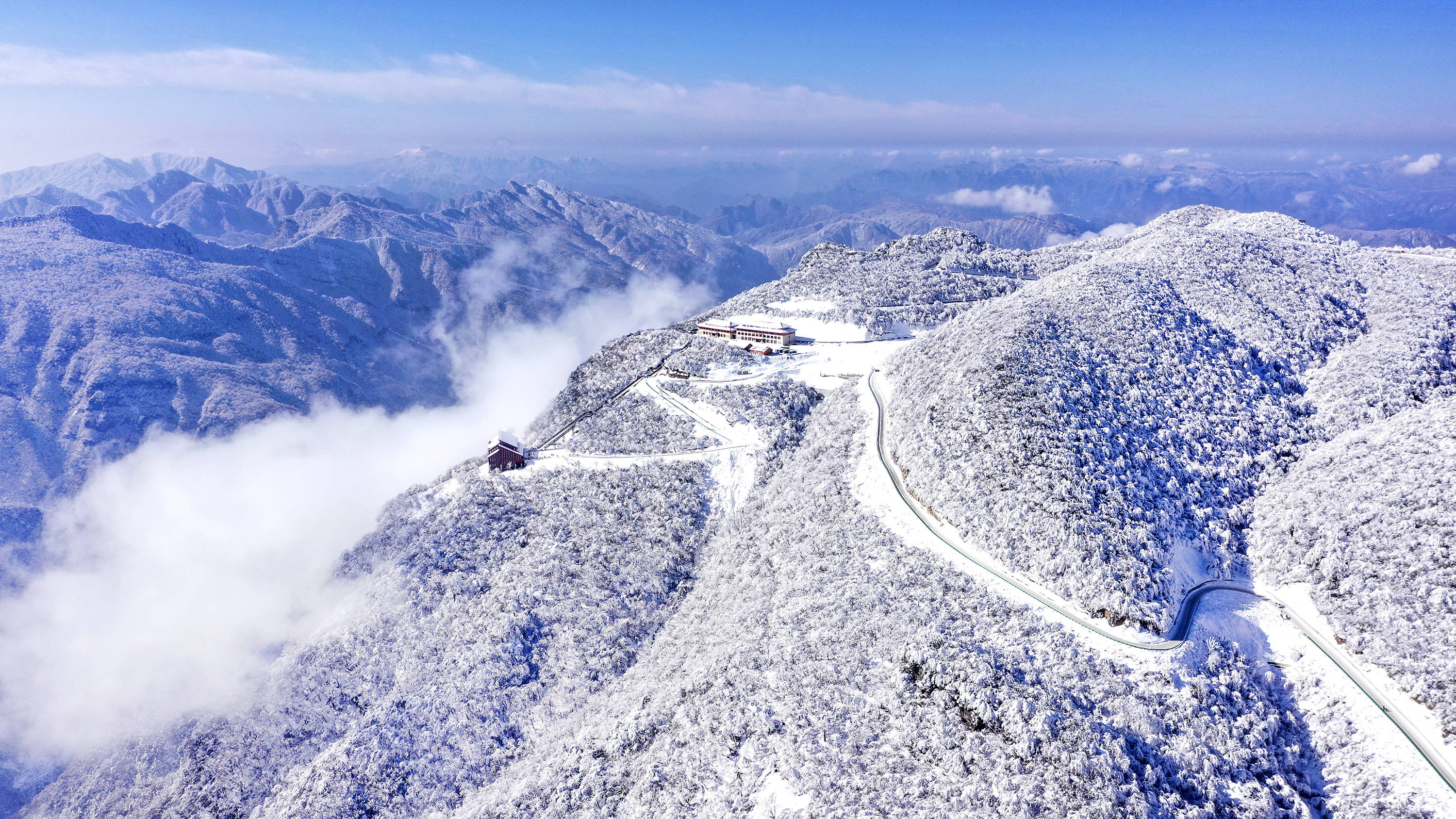 赞美龙头山雪景图片