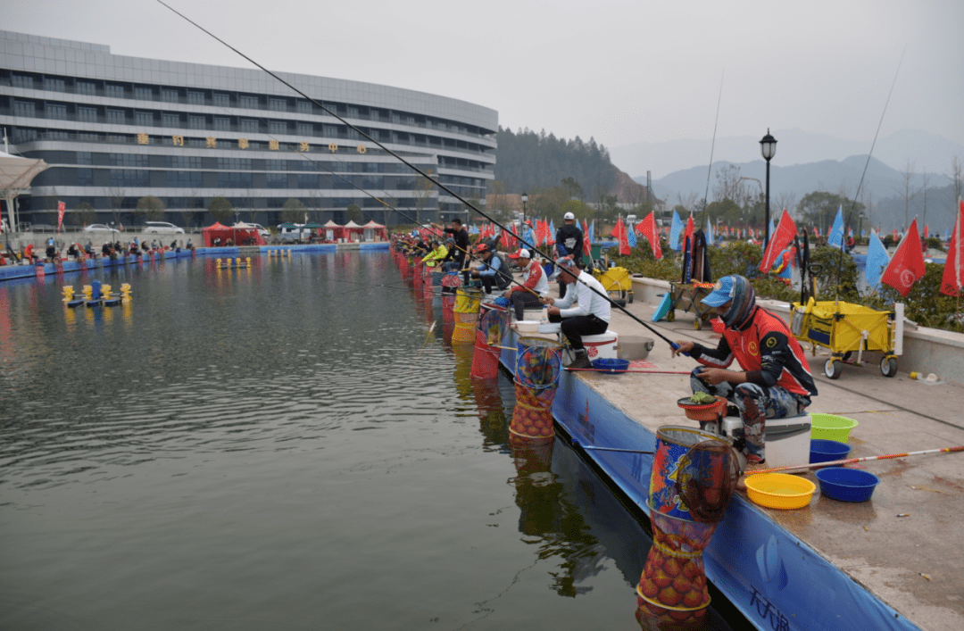 上犹第三届渔文化旅游节暨全国职业俱乐部百万联盟杯钓鱼拉力赛圆满