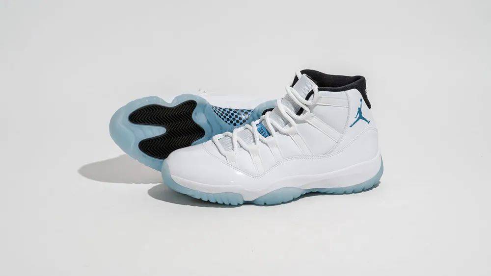 aj11 low传奇蓝:它会是你鞋柜中的那双白色球鞋吗?