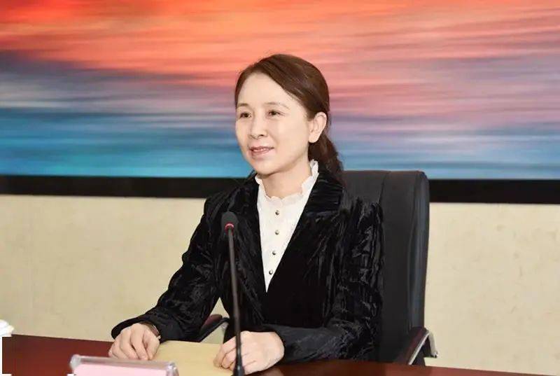 沈阳中院召开服务法治化营商环境建设典型案例新闻发布会张薇律师出席