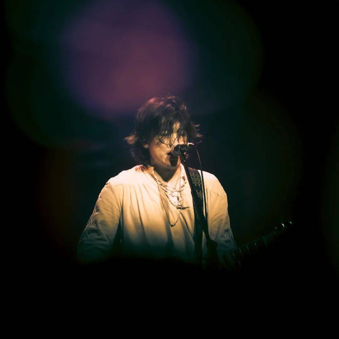 低苦艾大乐队我爱你巡演北京站改期通知