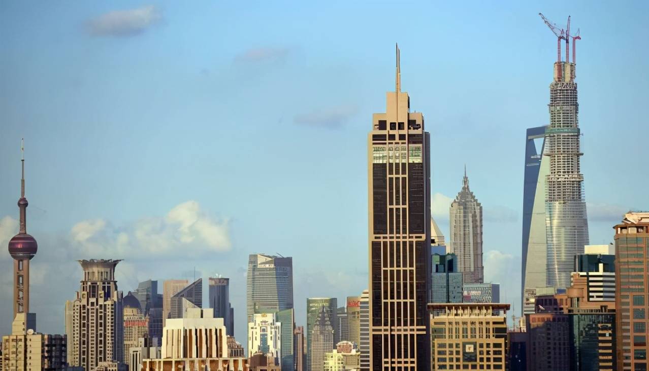 2021年房产全面上涨央媒21字回应了炒房客早做打算