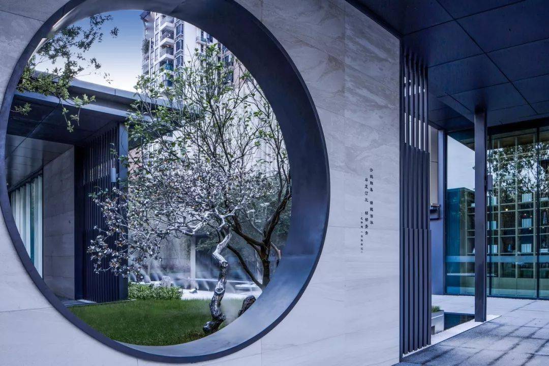 惊艳庭院中的漏景