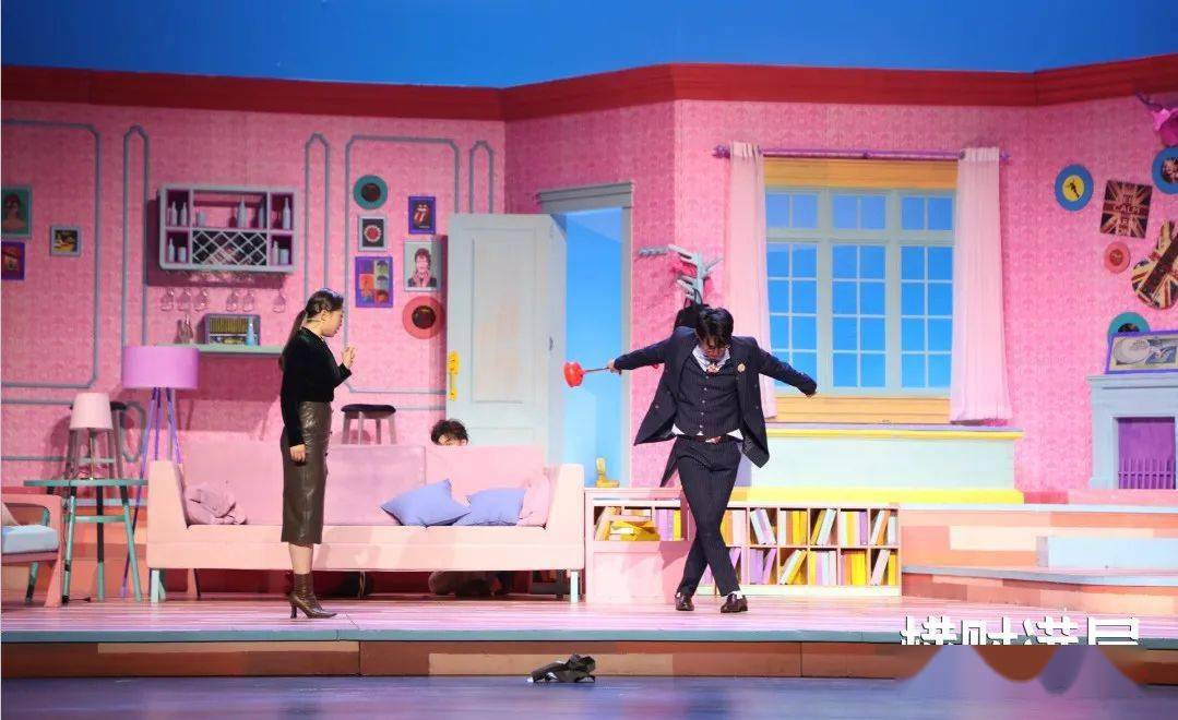 精彩预告开心麻花横财满屋世界以痛风吻我我也要把它变成包袱