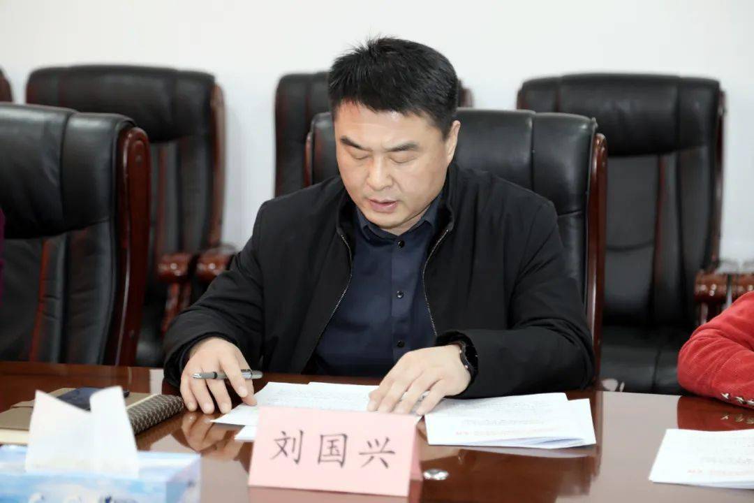 全区中小学区廉育副校长试点工作启动