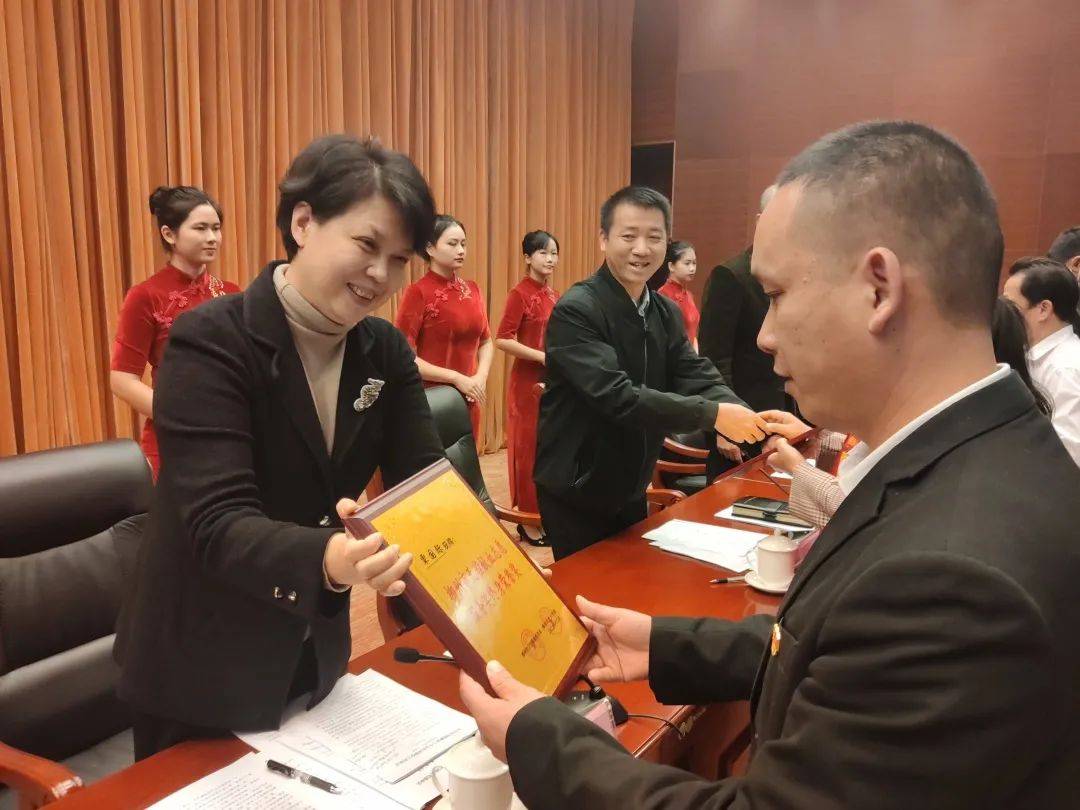 喜讯2020年全市无偿献血工作总结表扬会隆重举行