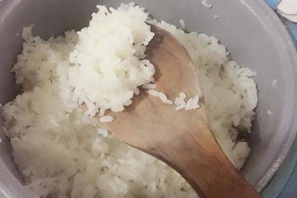 致癌物黄曲霉素可能藏在3种米饭里你家如果有早处理早好