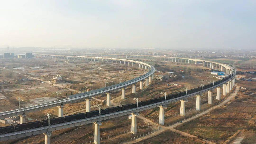 水蚌铁路电气化改造工程通过初步验收_手机搜狐网
