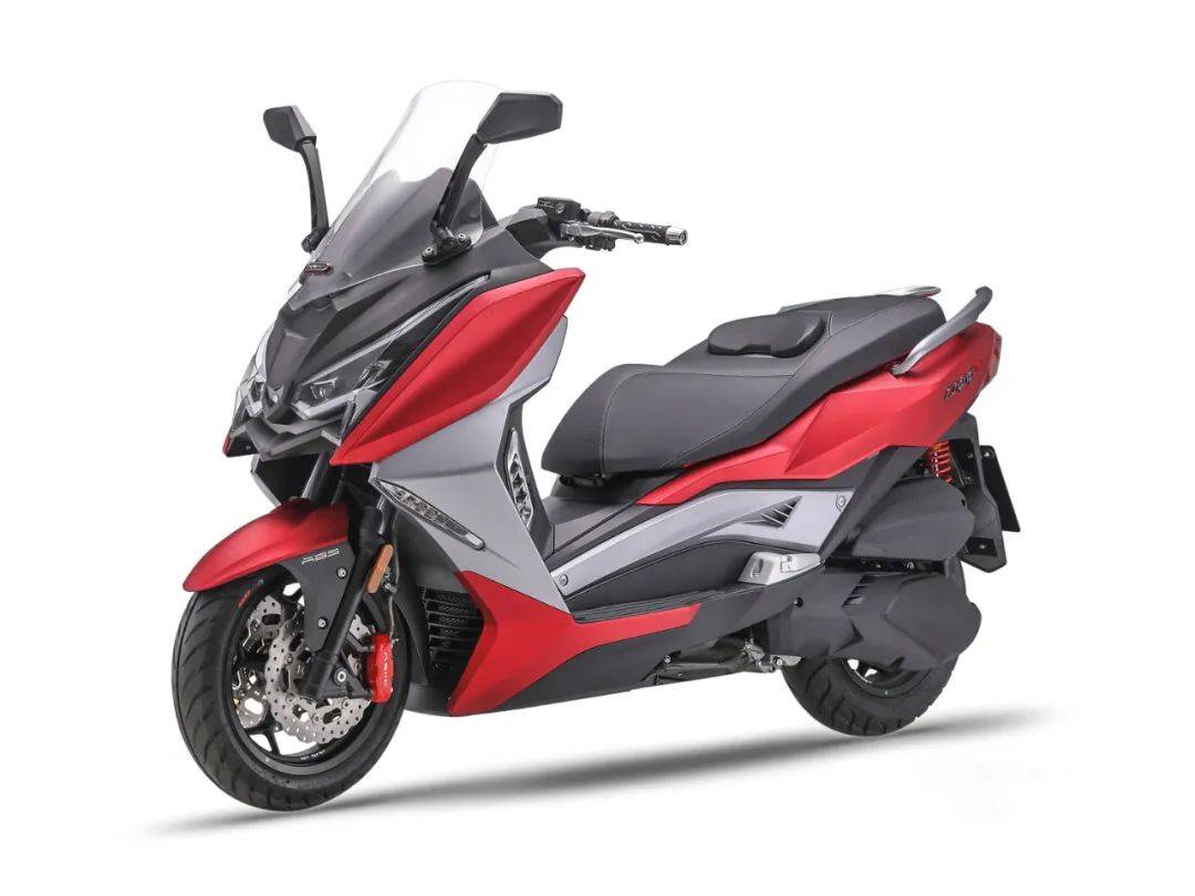 力刻官宣2021年将上市五款不同风格的踏板看看有你喜欢的没