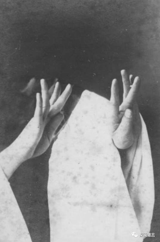 梅兰芳示范兰花指