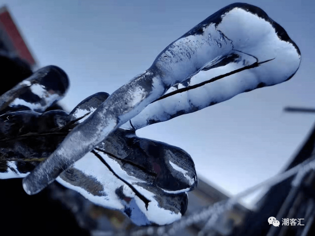 今早,丰顺这里"冻"住啦!看这纯天然冰块