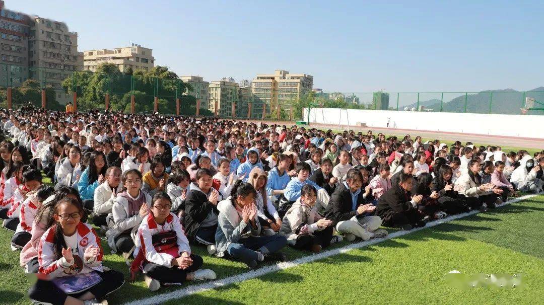 安溪县第二十中学第二届校园文化艺术节暨元旦文艺汇演圆满落幕精彩