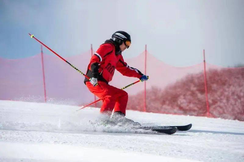 稻香湖公园滑雪图片