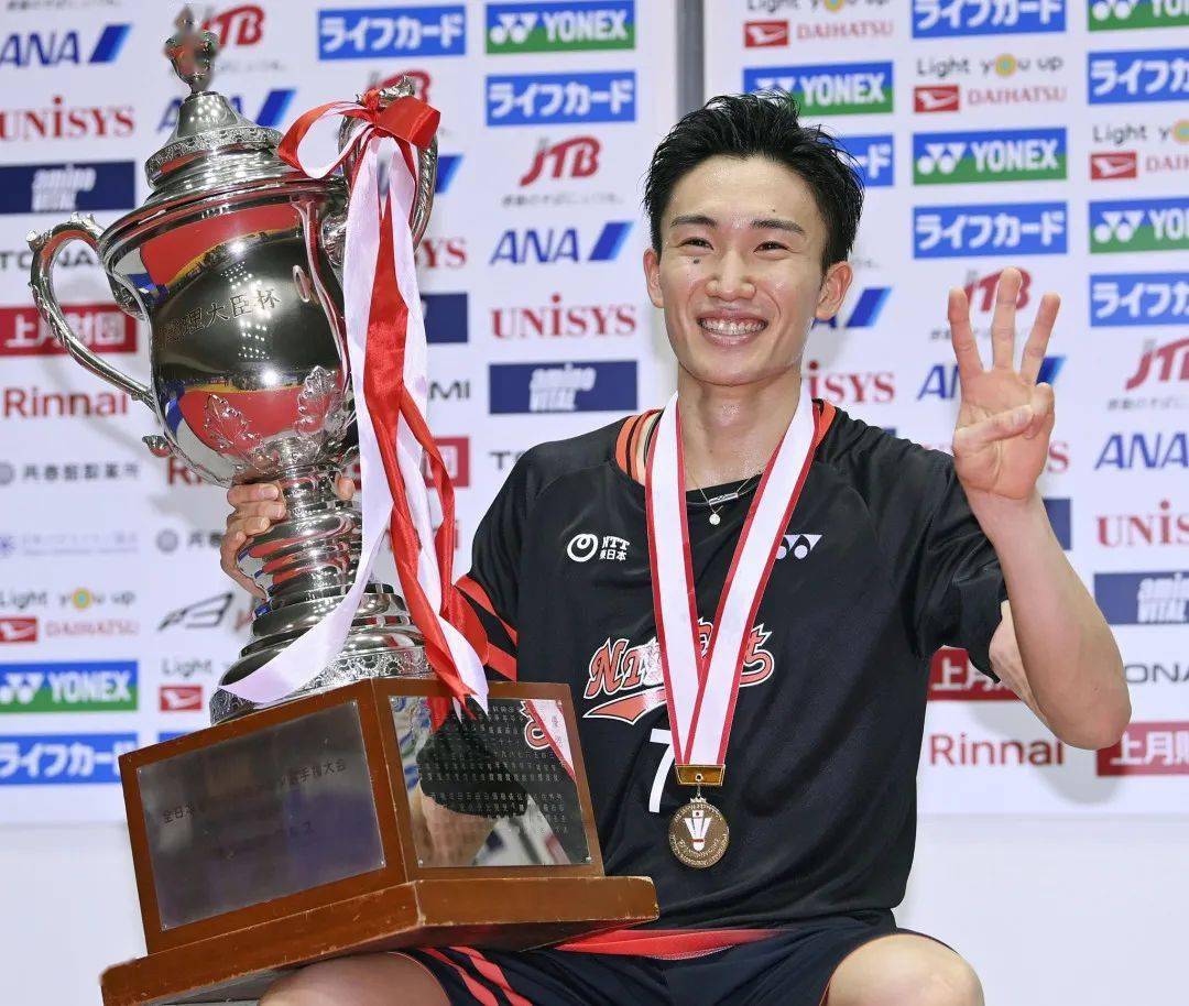 桃田新冠确诊集黄赌毒于一身 妥妥的奥运水逆体质!