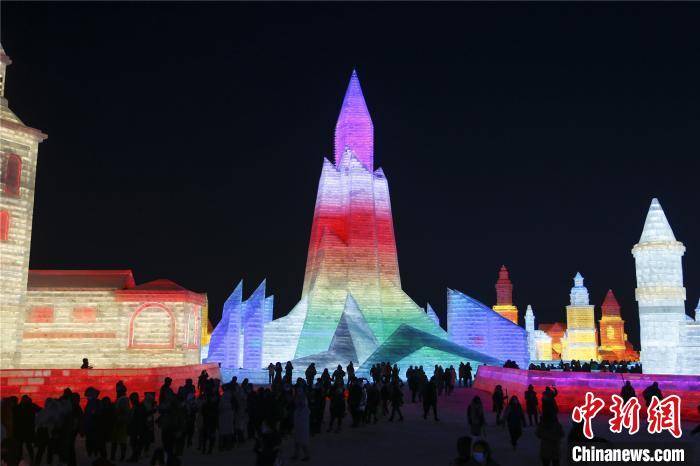 哈尔滨：对标国际市场打造一流冰雪旅游城市