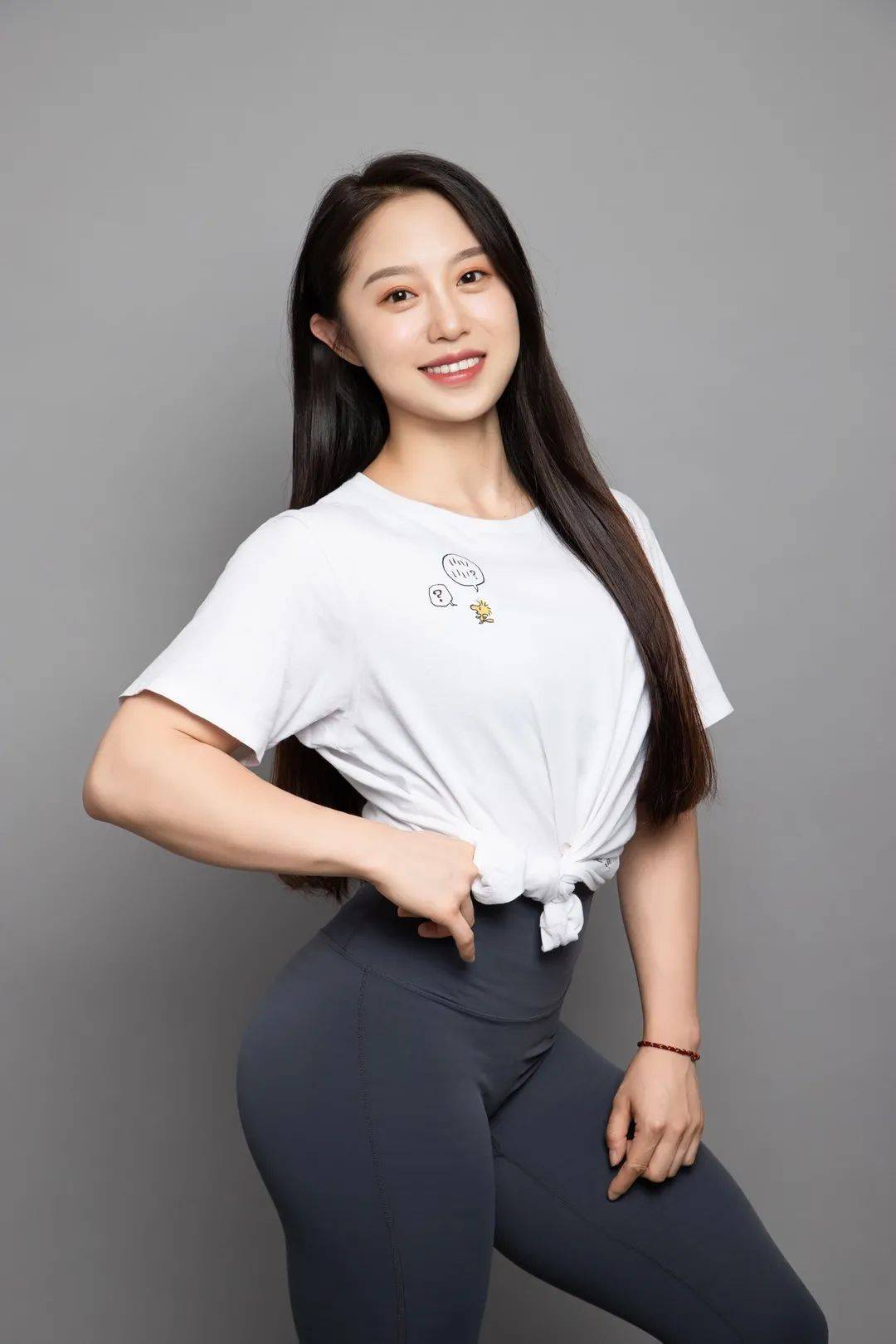 810w粉丝@rosie的瑜伽乐园抖音瑜伽达人186w粉丝@运动康复找老孙抖音