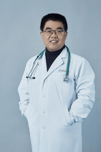 余永国上海交通大学医学院附属新华医院主任医师,儿科学博士,博士生