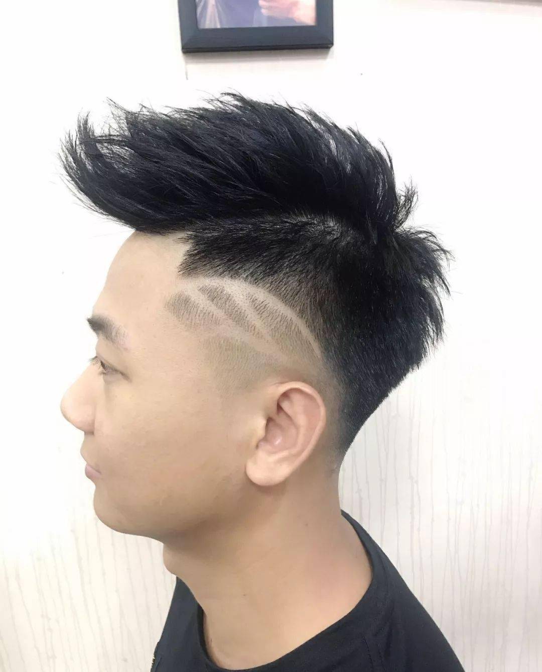 留这几款男生发型你不会丑
