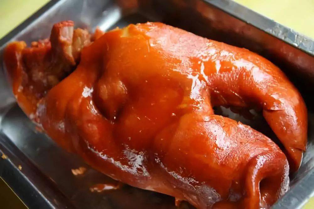 卤猪头最全秘方老师傅就凭这一招开店一卤就是20余年